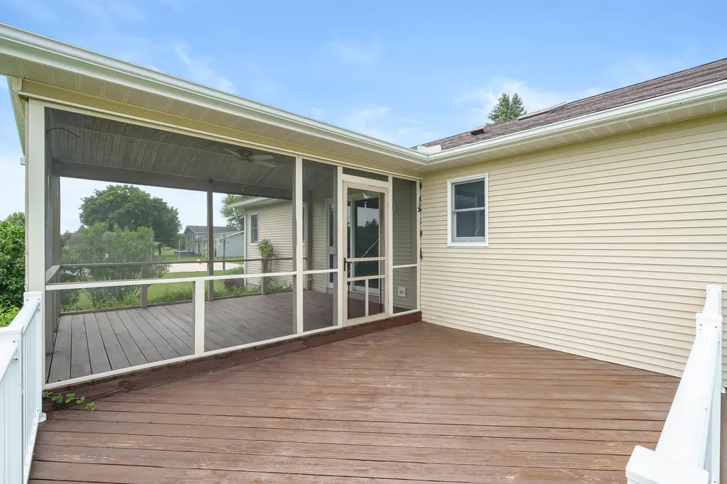 52495 Pulver Road Flowerfield Township MI 49093