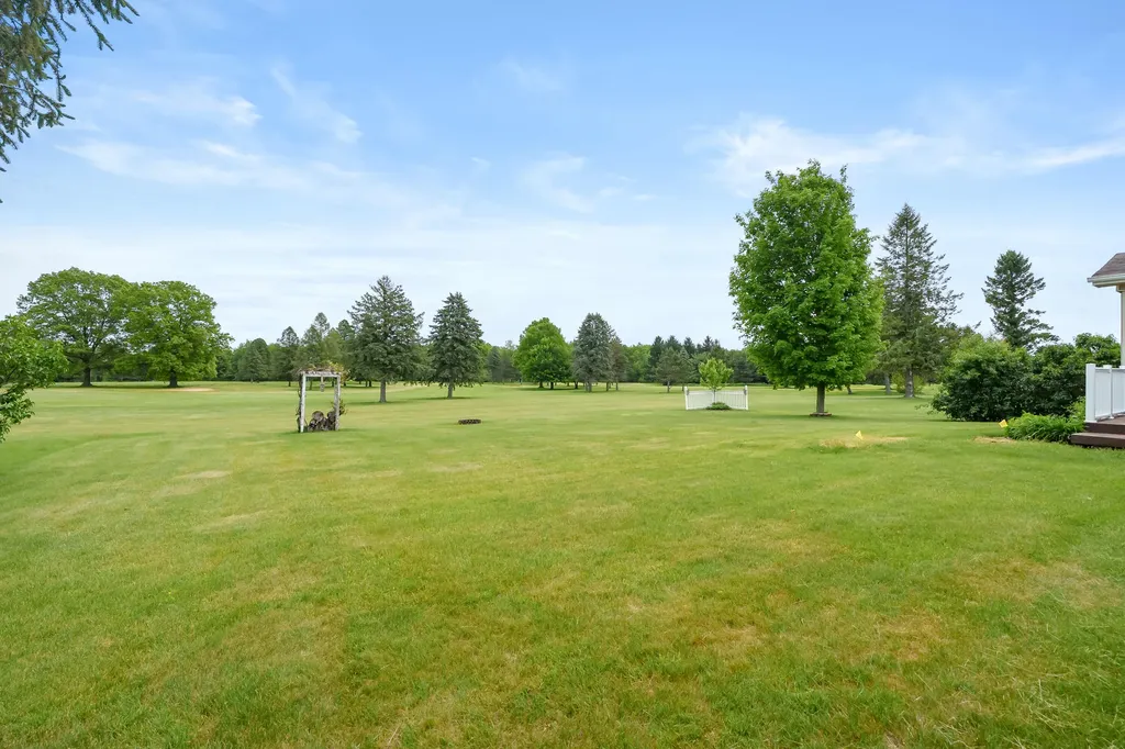 52495 Pulver Road Flowerfield Township MI 49093