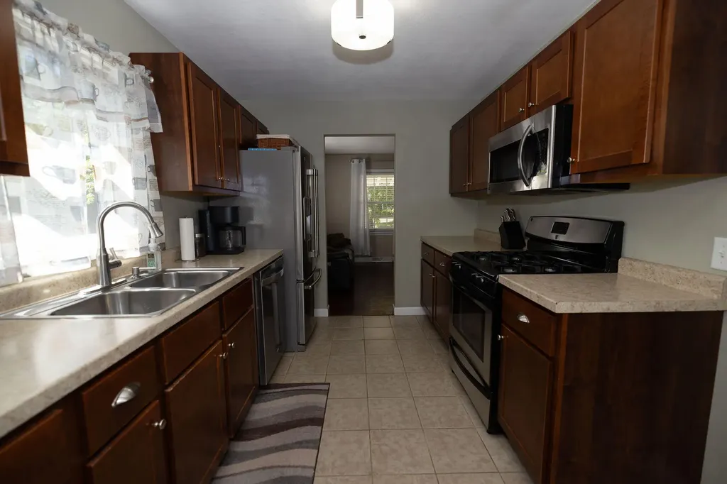 170 Floral Drive Battle Creek City MI 49015