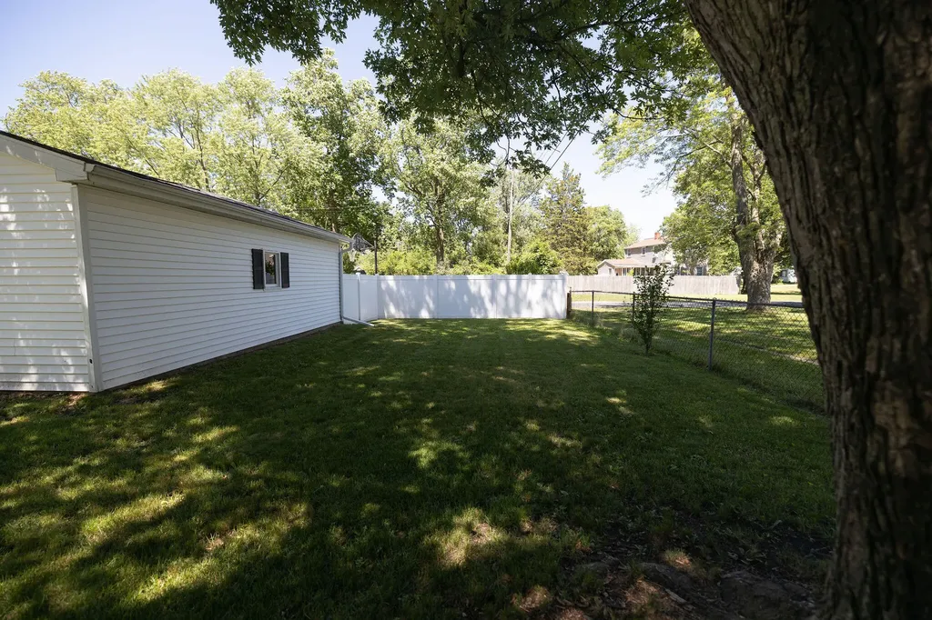 170 Floral Drive Battle Creek City MI 49015