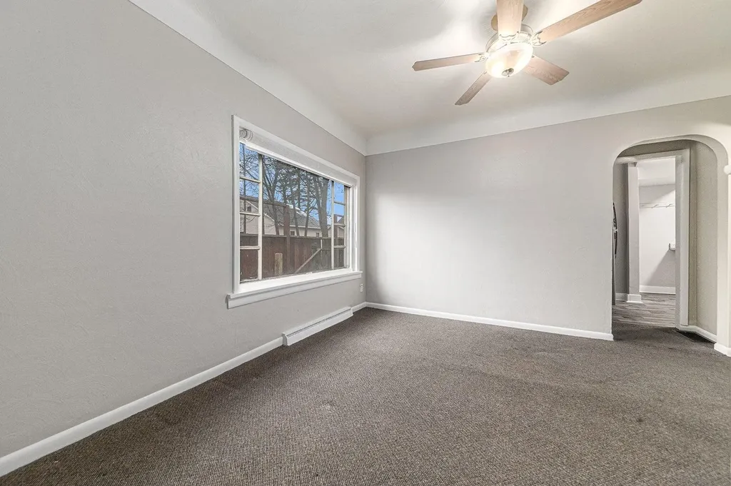 3116 N Whittier Drive Kalamazoo City MI 49001