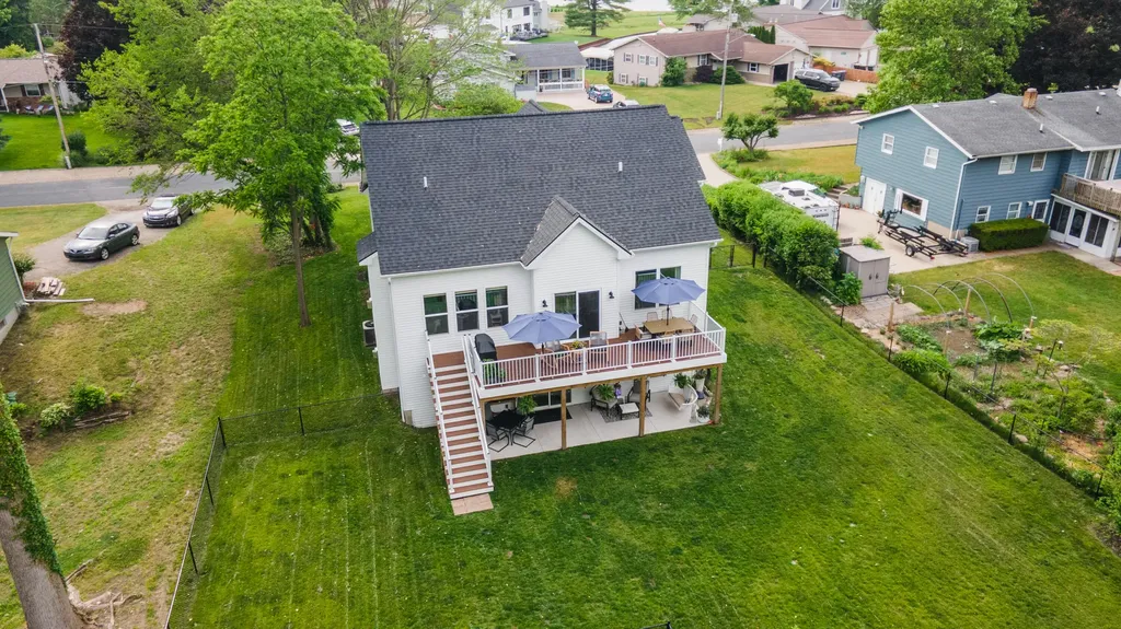 1464 Canal Street Schoolcraft Township MI 49002