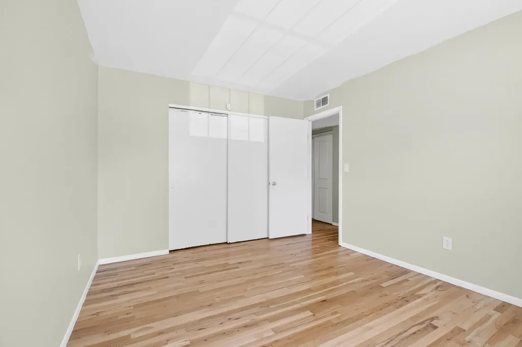 726 Garland Circle Kalamazoo City MI 49008
