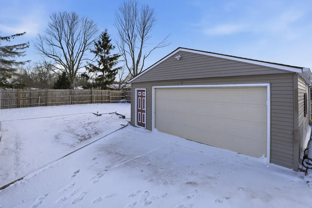 5931 Belard Street Portage City MI 49002