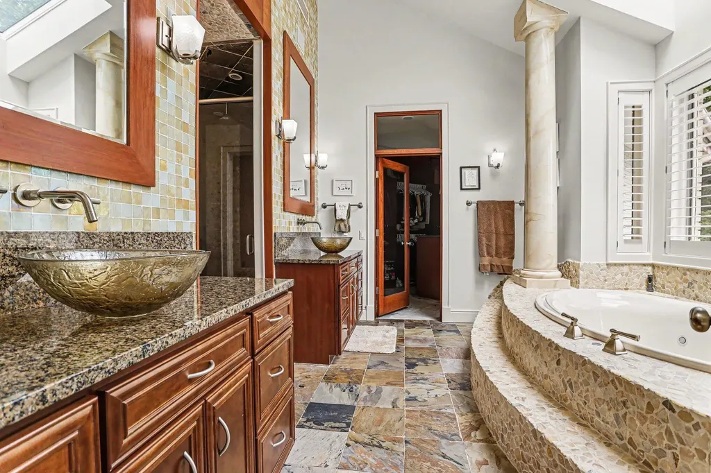7405 Hidden Cove Place Texas Charter Township MI 49009