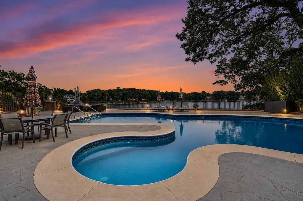 7405 Hidden Cove Place Texas Charter Township MI 49009
