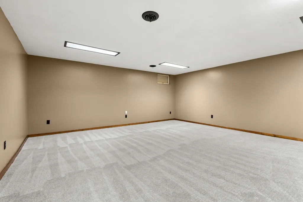 10518 Stadium Drive Texas Charter Township MI 49009