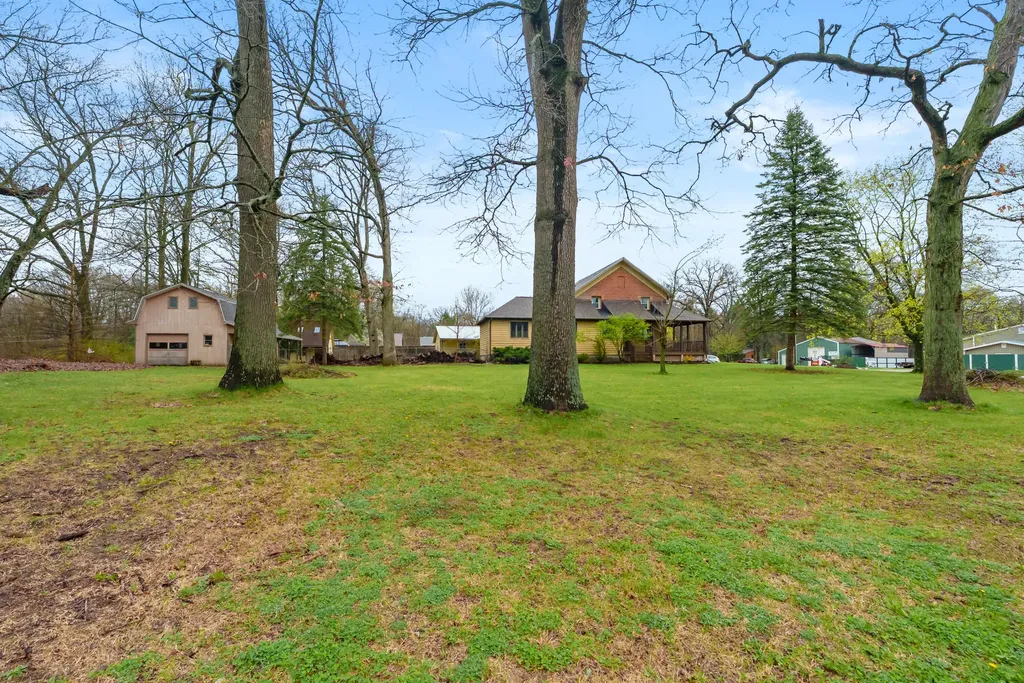 10518 Stadium Drive Texas Charter Township MI 49009