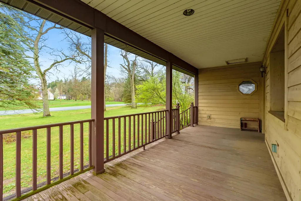 10518 Stadium Drive Texas Charter Township MI 49009
