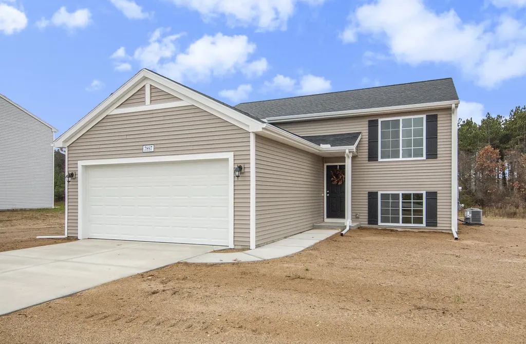 1264 Trillium Boulevard Vicksburg Village MI 49097