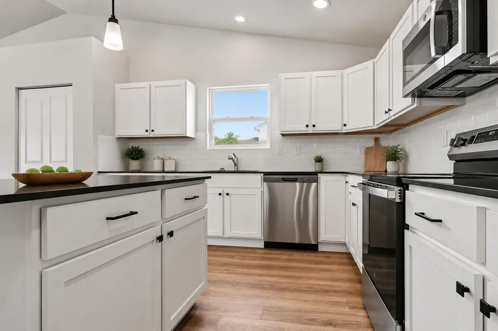 1264 Trillium Boulevard Vicksburg Village MI 49097