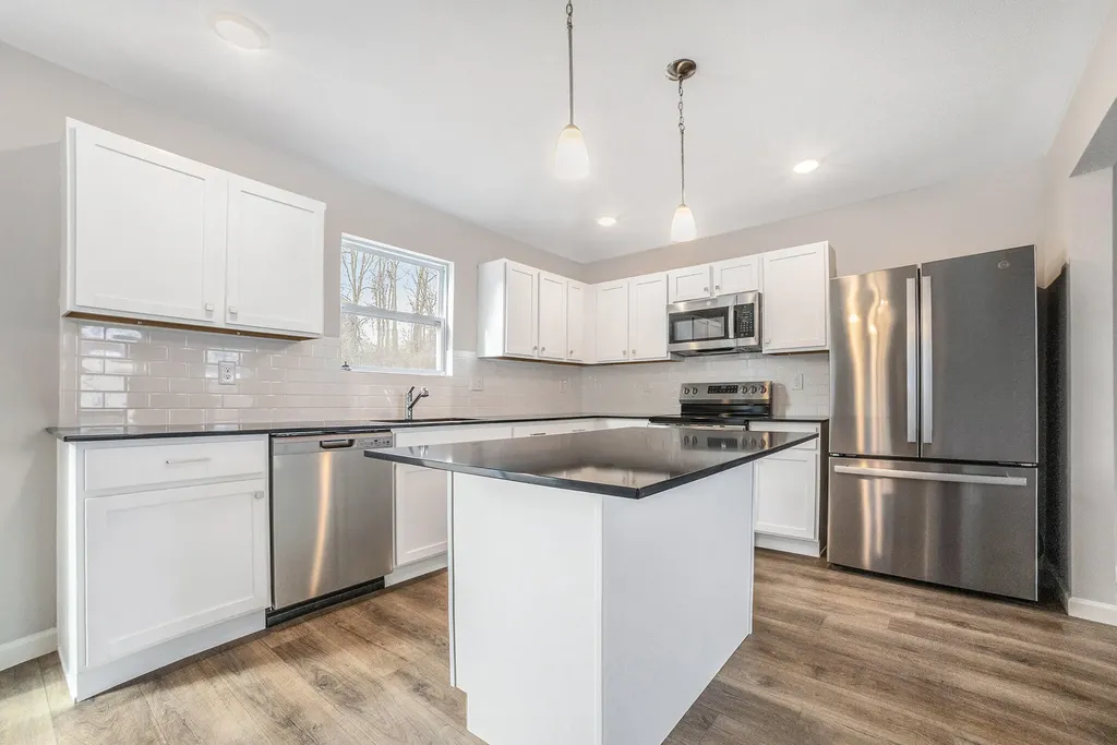 3990 Sugarsand Lane Lake Charter Township MI 49106