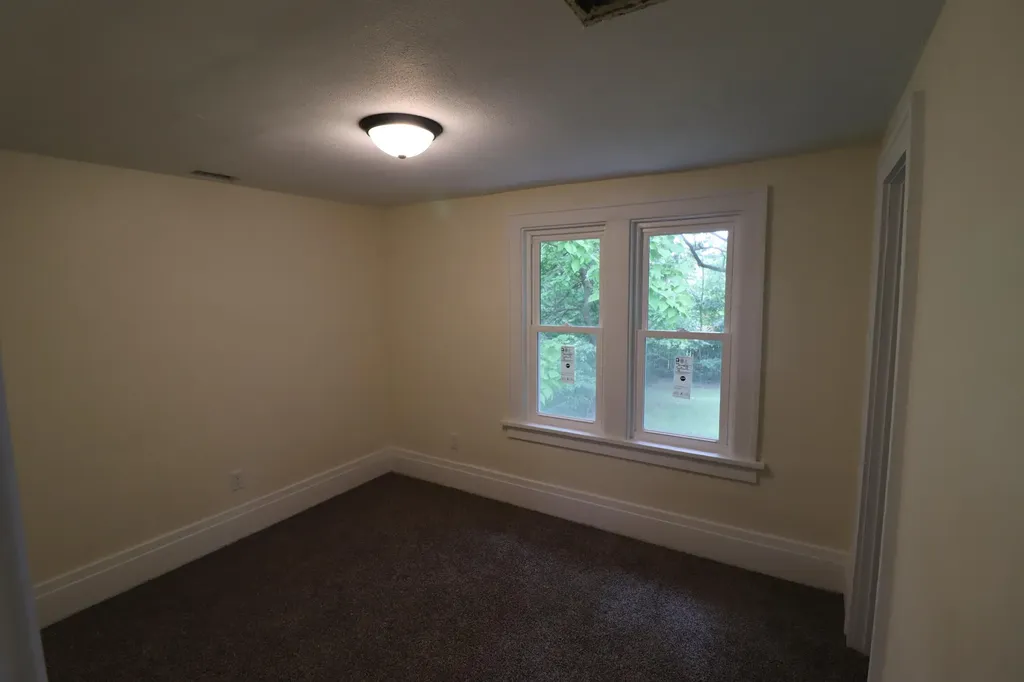 529 Ada Street Kalamazoo City MI 49007