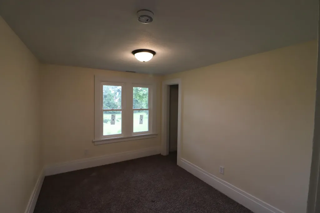 529 Ada Street Kalamazoo City MI 49007