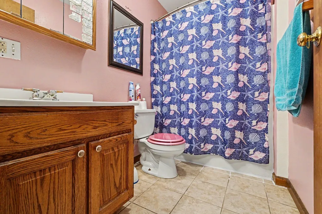 202 E Vermont Avenue White Pigeon Village MI 49099