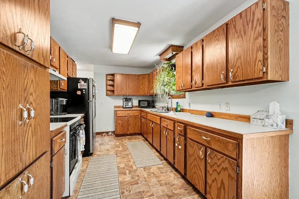 202 E Vermont Avenue White Pigeon Village MI 49099