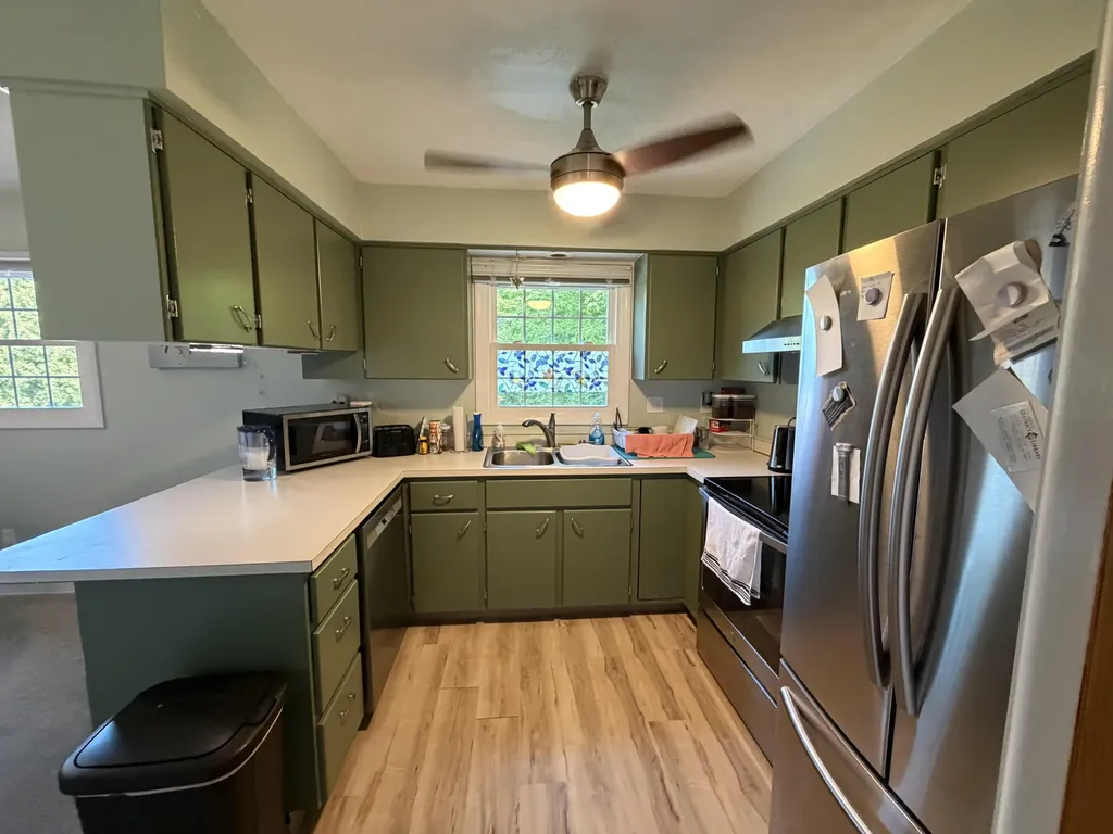 334 N Grand Street Marshall City MI 49068