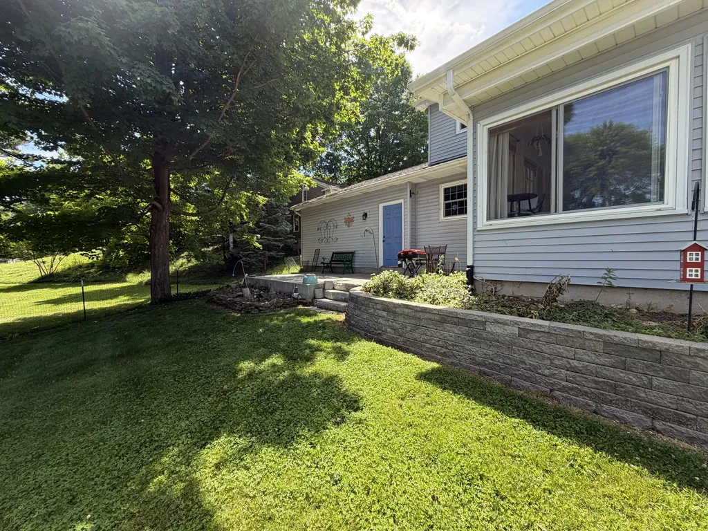 334 N Grand Street Marshall City MI 49068