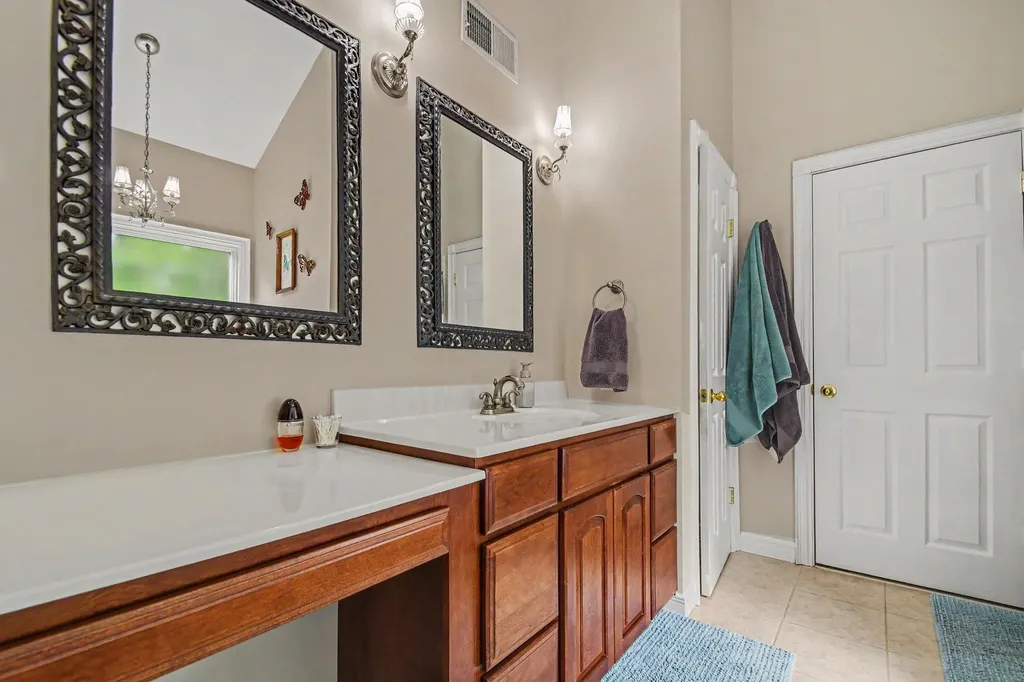 3297 W Front Street Buchanan Township MI 49107