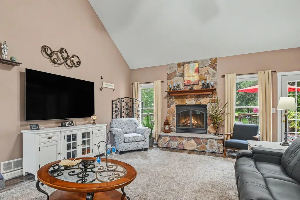 3297 W Front Street Buchanan Township MI 49107