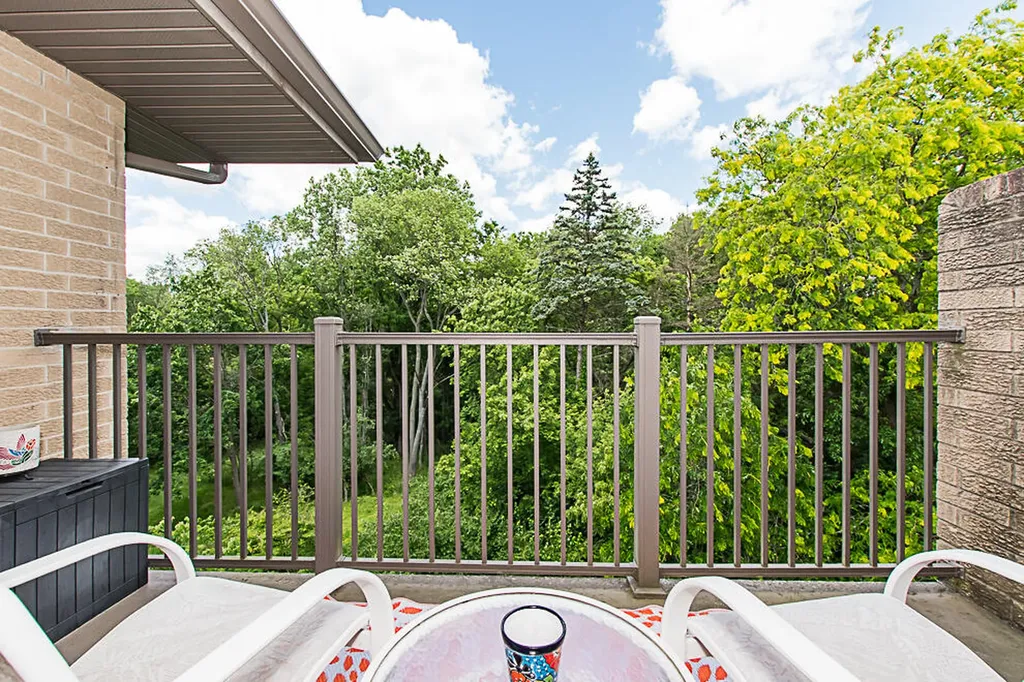 4040 Greenleaf Circle Kalamazoo City MI 49008