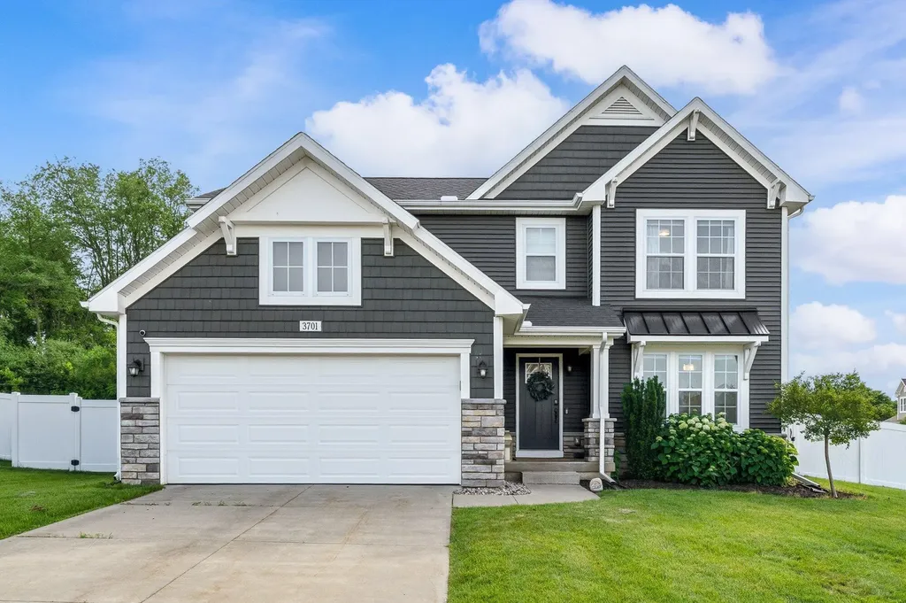 3701 Taunton Trail Portage City MI 49024