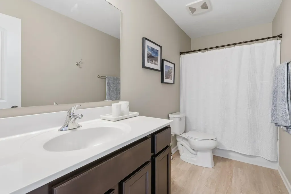 3701 Taunton Trail Portage City MI 49024