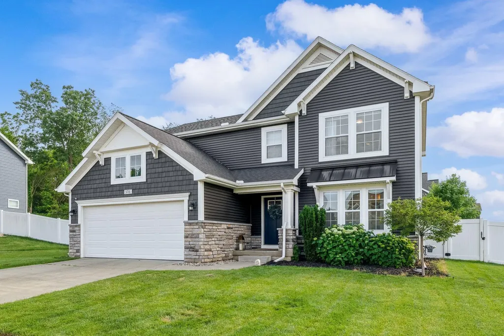 3701 Taunton Trail Portage City MI 49024