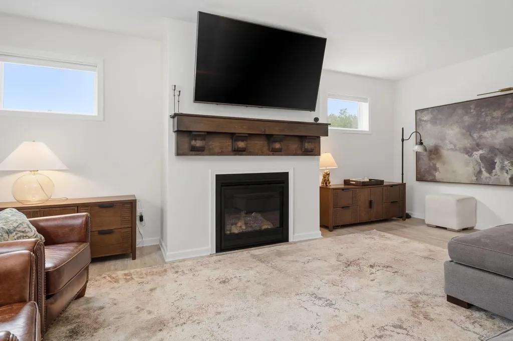 3701 Taunton Trail Portage City MI 49024