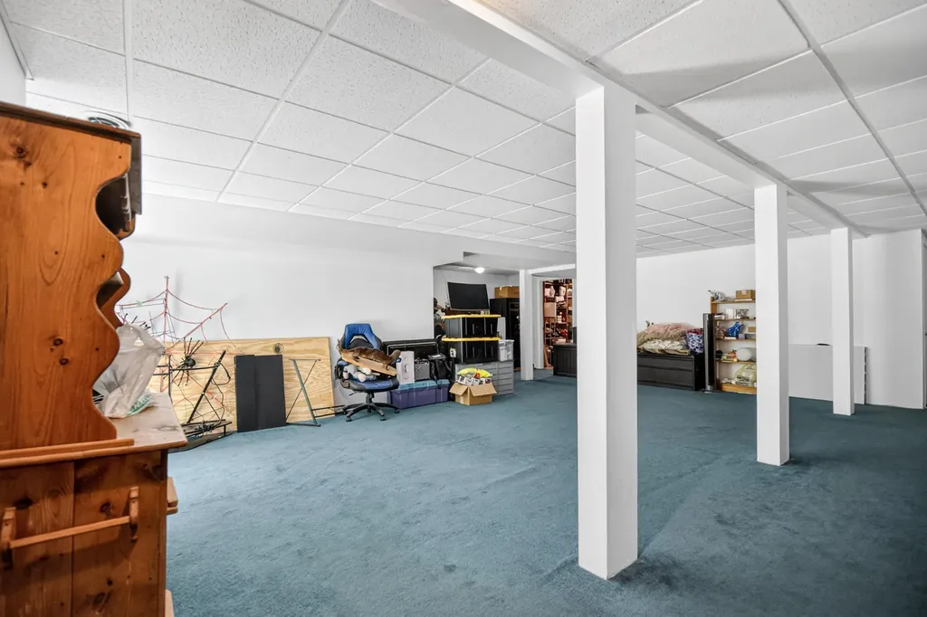 16 Christian Road Emmett Charter Township MI 49014