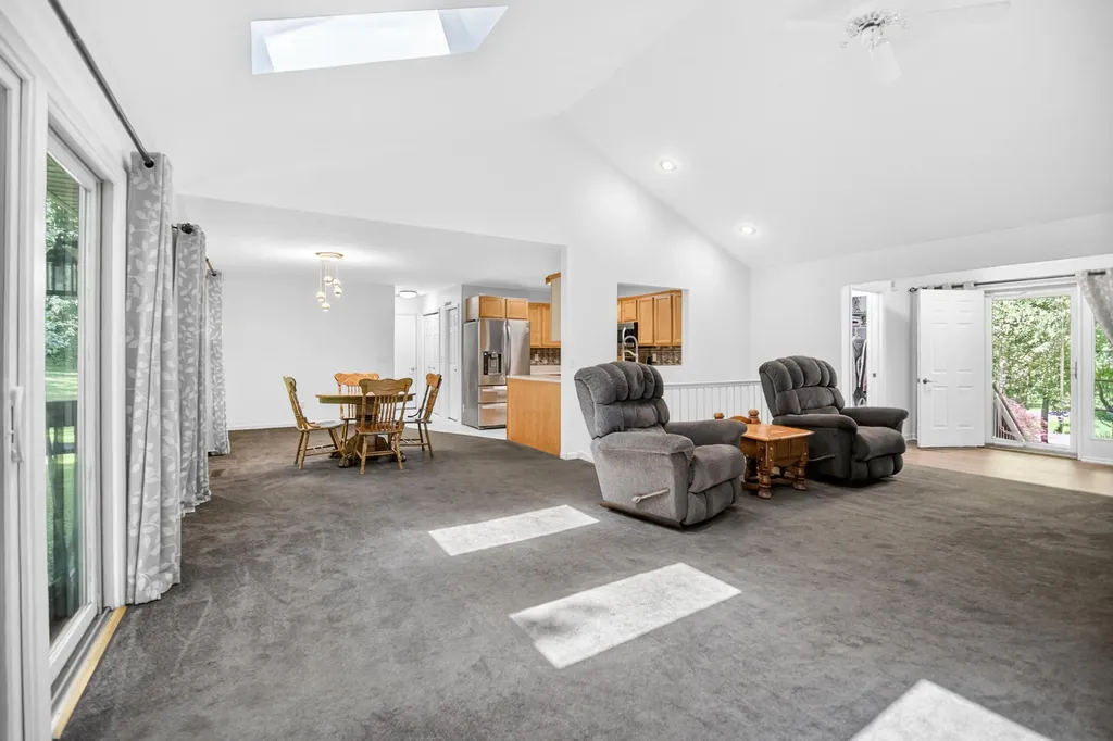 16 Christian Road Emmett Charter Township MI 49014