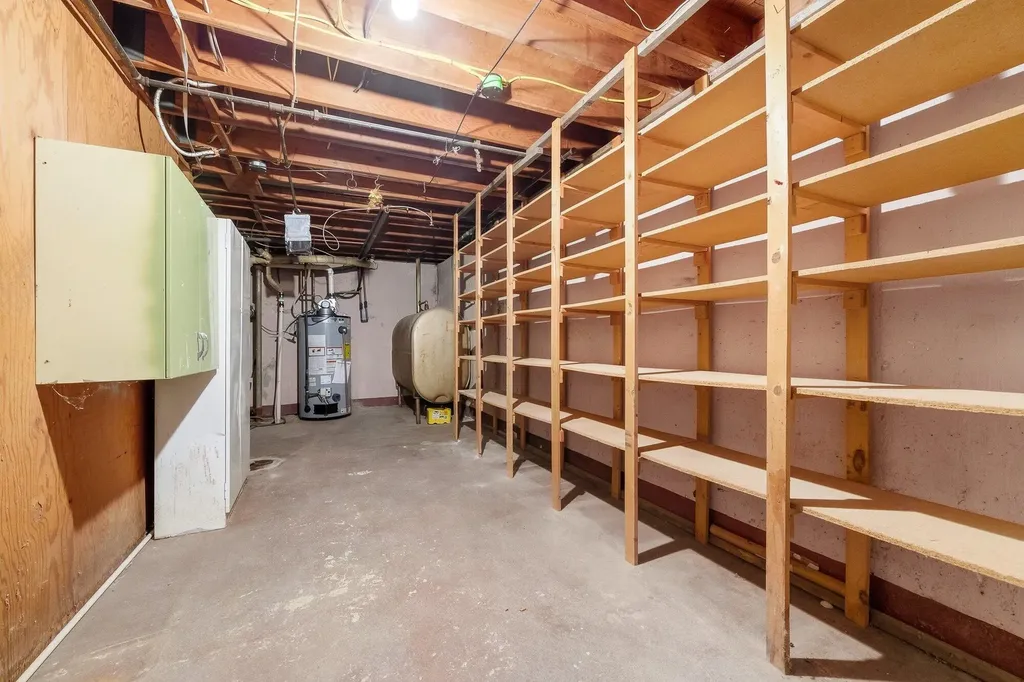 1343 Calhoun Street Kalamazoo Charter Township MI 49006