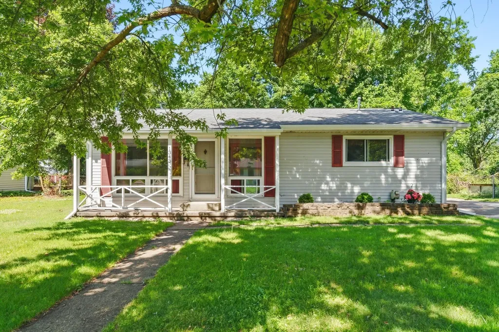 1343 Calhoun Street Kalamazoo Charter Township MI 49006
