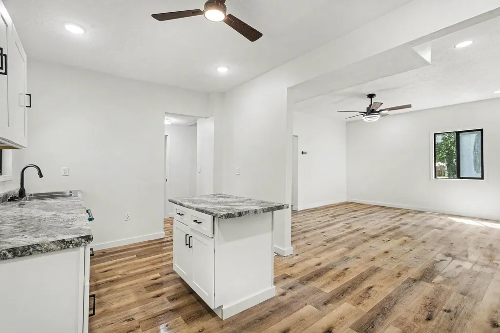 142 Rook Street Emmett Charter Township MI 49014