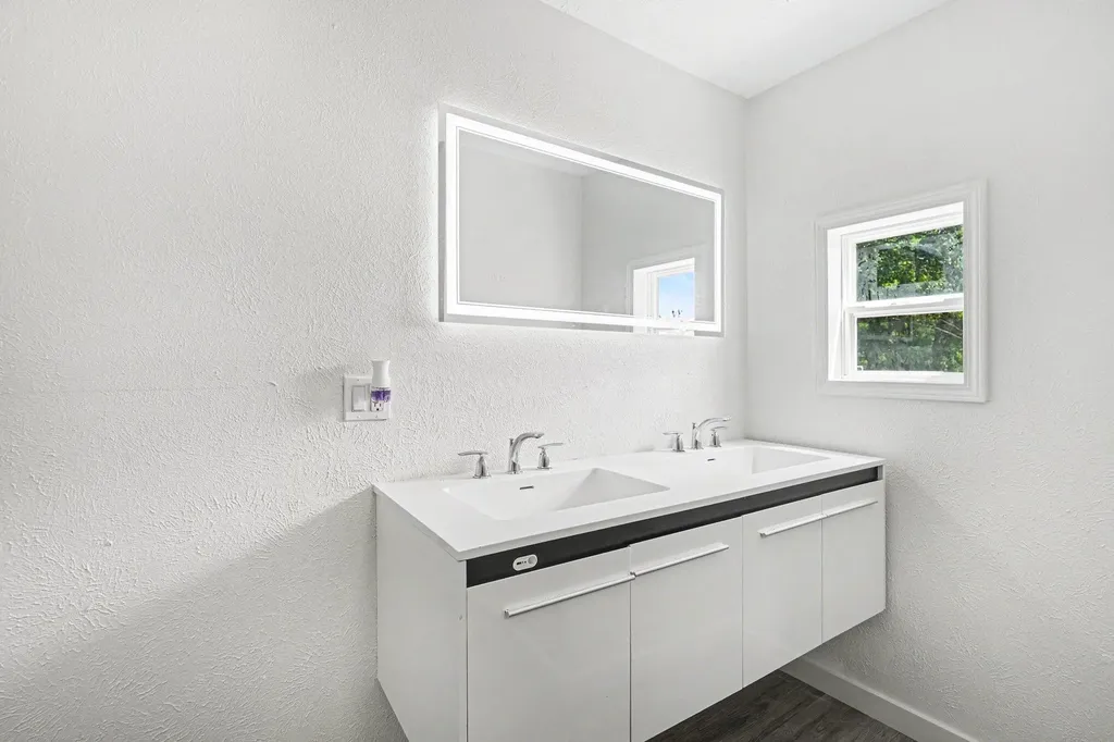 142 Rook Street Emmett Charter Township MI 49014