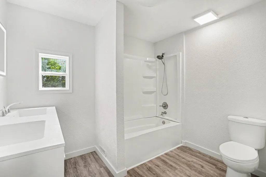 142 Rook Street Emmett Charter Township MI 49014
