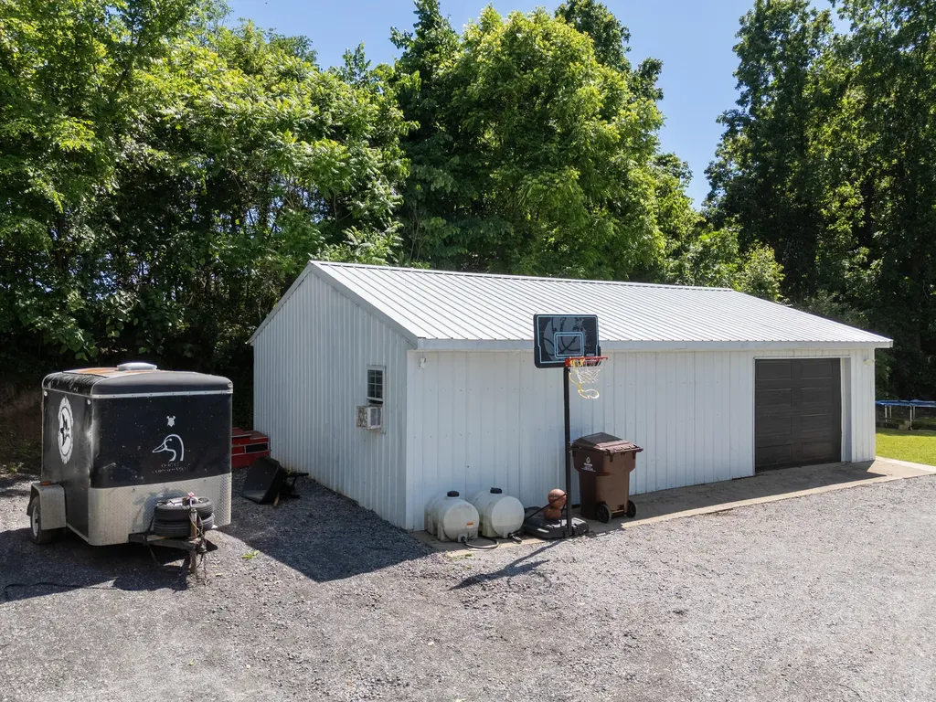 6973 Ackers Point Drive Hope Township MI 49046
