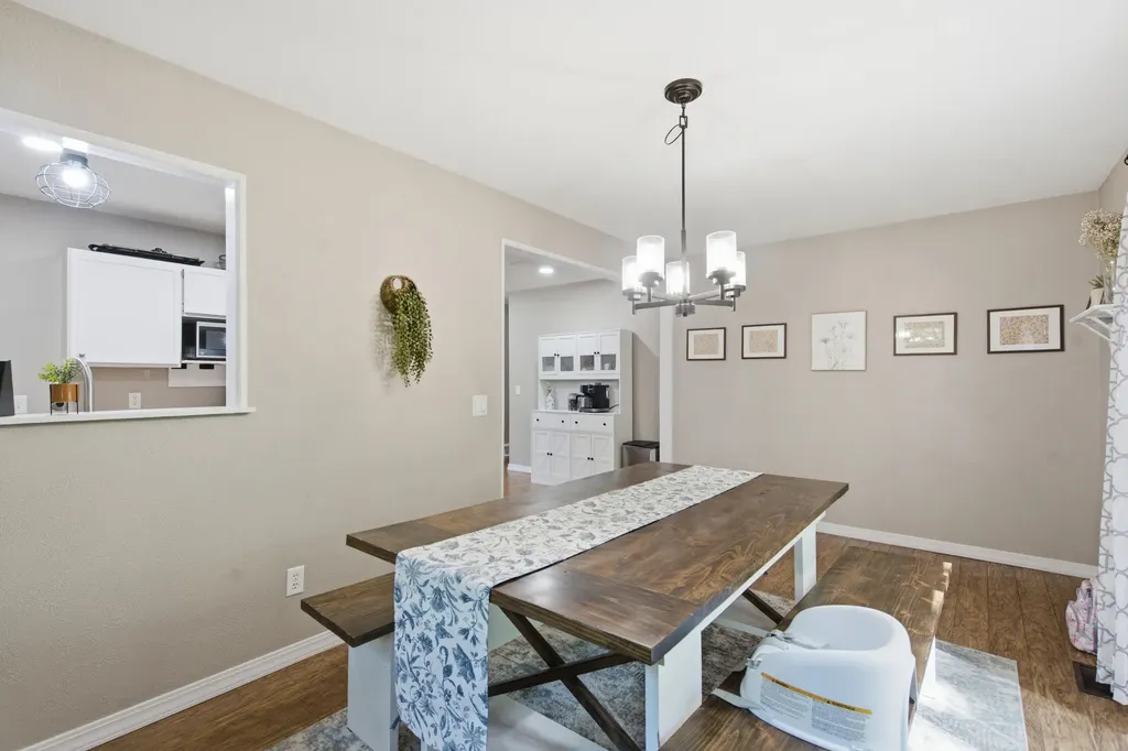 57385 Hamilton Street Mattawan Village MI 49071