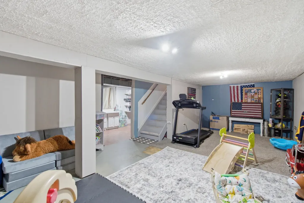 57385 Hamilton Street Mattawan Village MI 49071