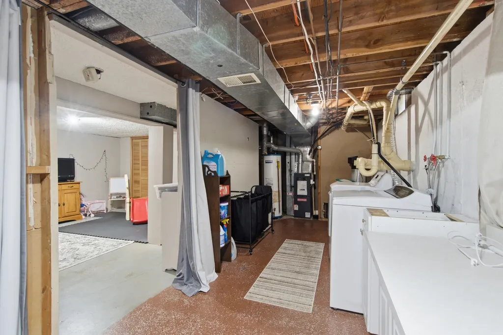 57385 Hamilton Street Mattawan Village MI 49071