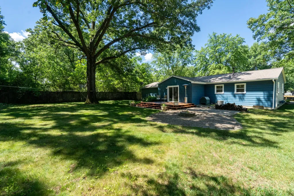 57385 Hamilton Street Mattawan Village MI 49071