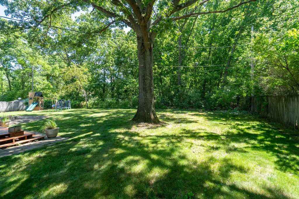 57385 Hamilton Street Mattawan Village MI 49071