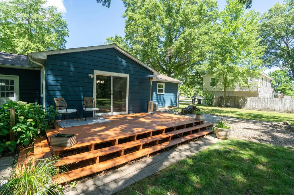 57385 Hamilton Street Mattawan Village MI 49071