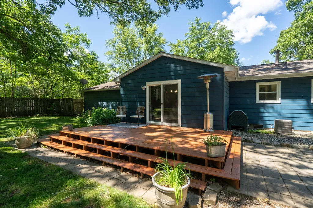 57385 Hamilton Street Mattawan Village MI 49071
