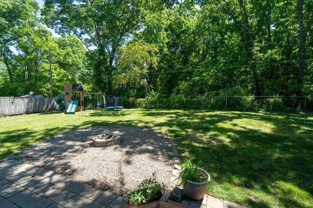 57385 Hamilton Street Mattawan Village MI 49071