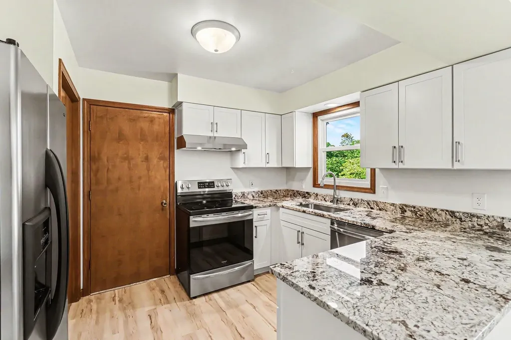 7626 Hampton Oaks Drive Portage City MI 49024