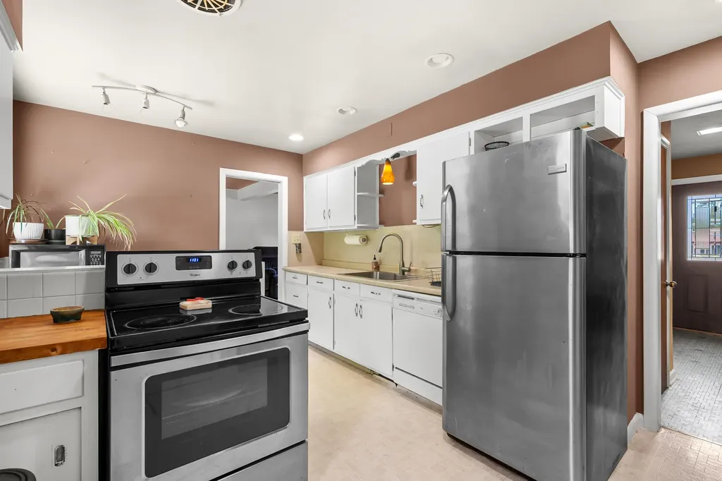 59 Boyer Drive Emmett Charter Township MI 49014