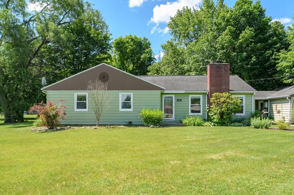 59 Boyer Drive Emmett Charter Township MI 49014