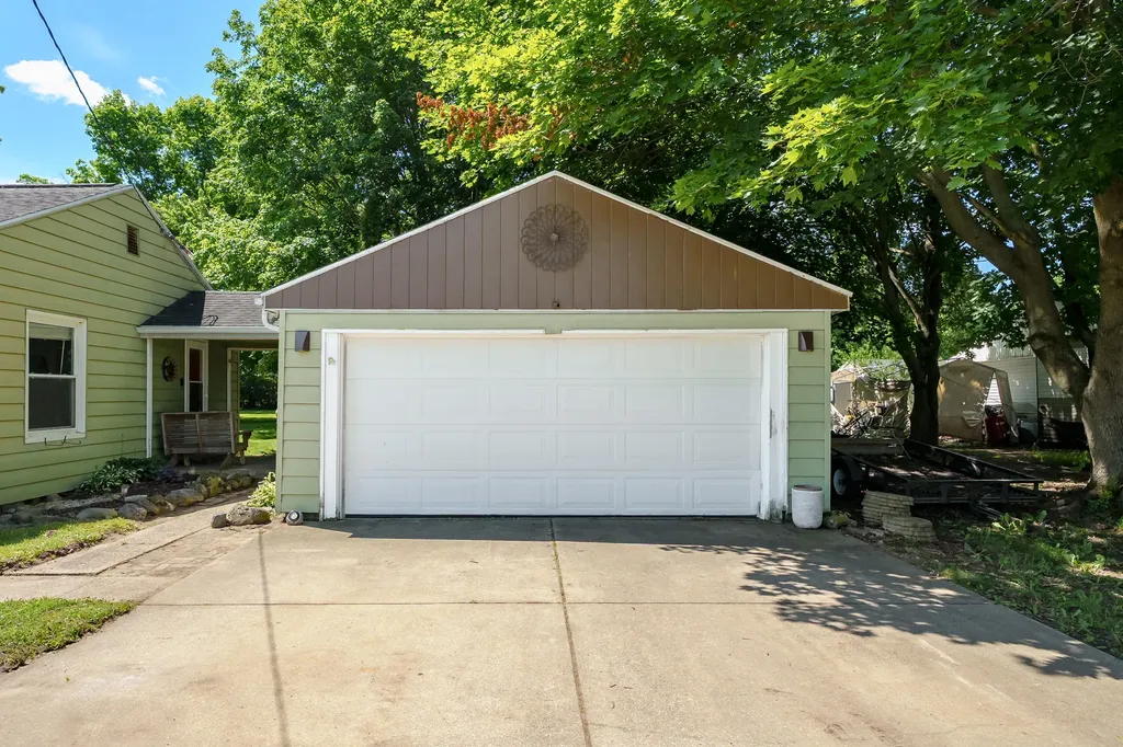 59 Boyer Drive Emmett Charter Township MI 49014