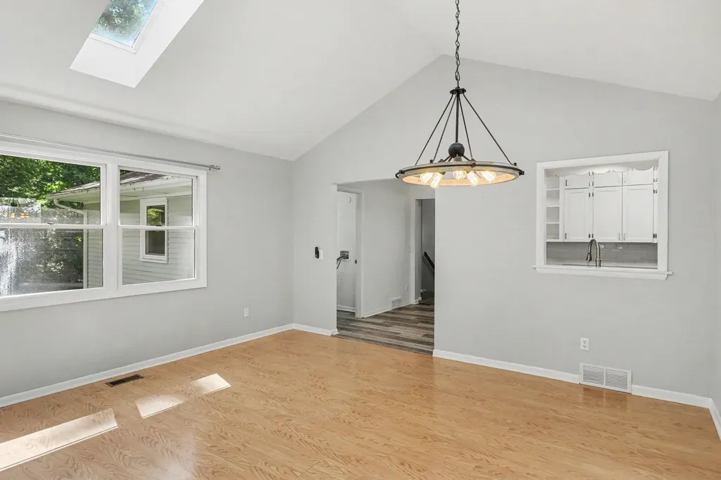 4029 Sunvalley Drive Kalamazoo City MI 49008